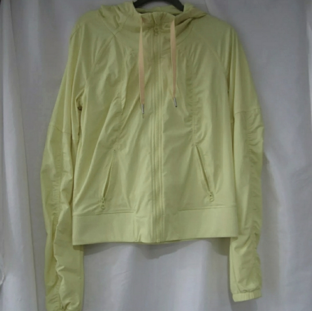 Lululemon street to studio jacket